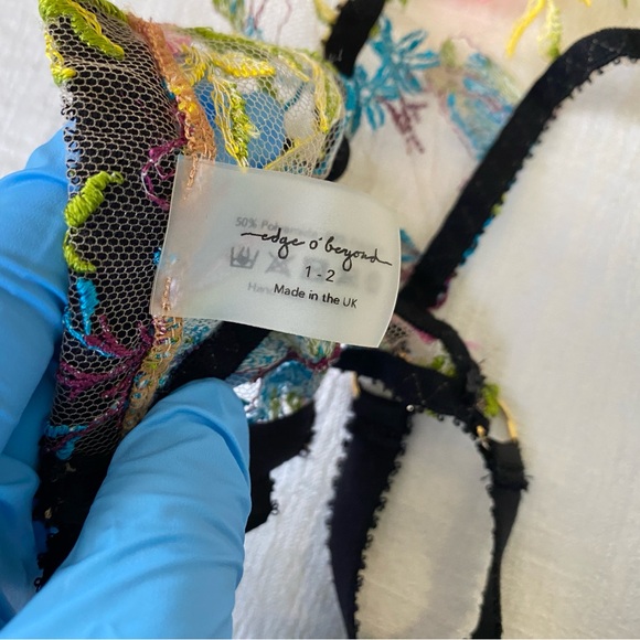 Edge o’ Beyond Zuzia Cut Out Suspender size 1-2 XS/S - Picture 6 of 6